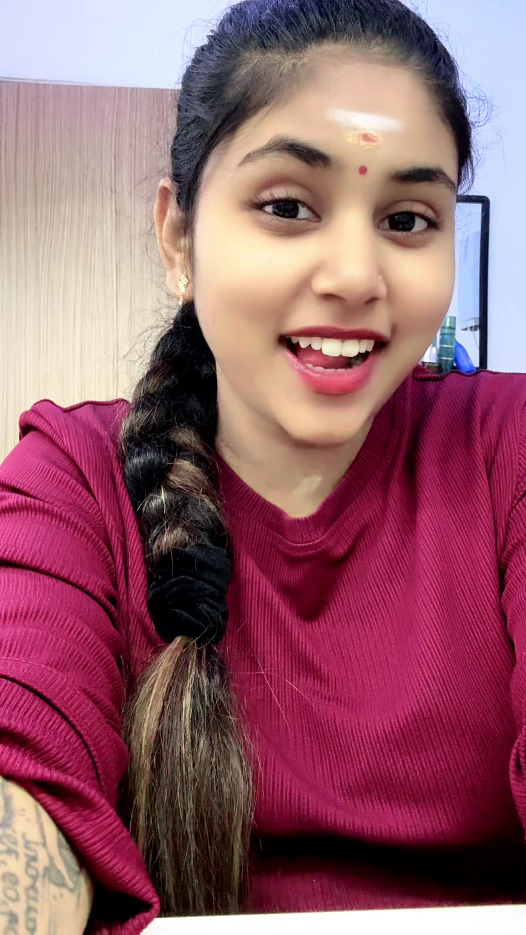 @$Loshna💫♥️