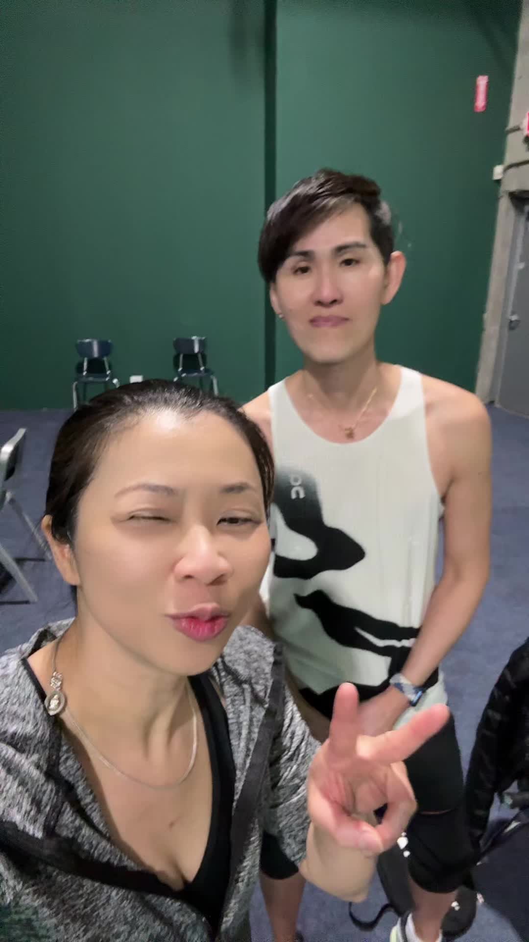 @มนตรา อ๊อบ