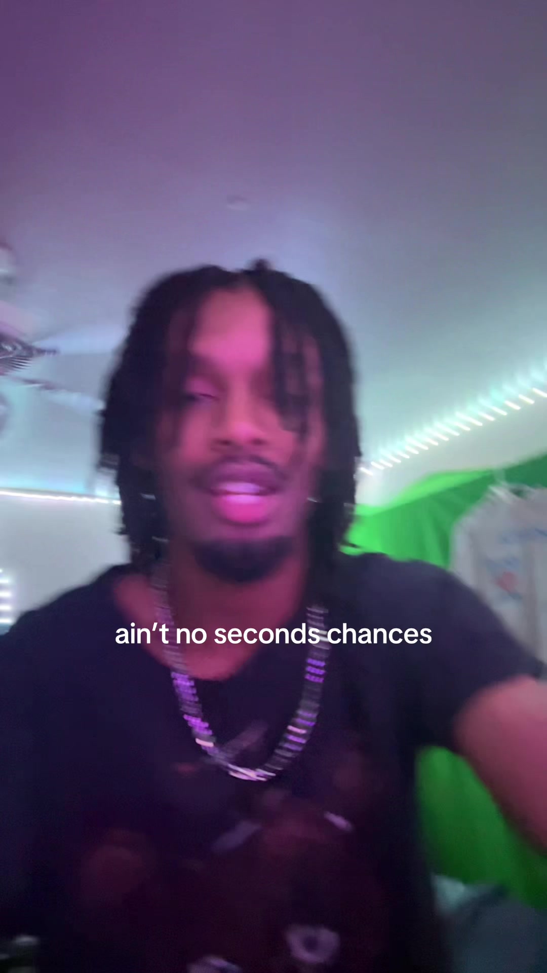 @vibesfoelife