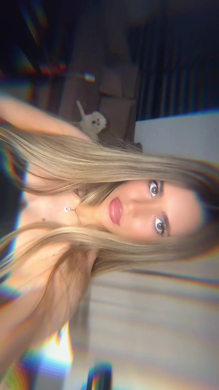 @Viktorija