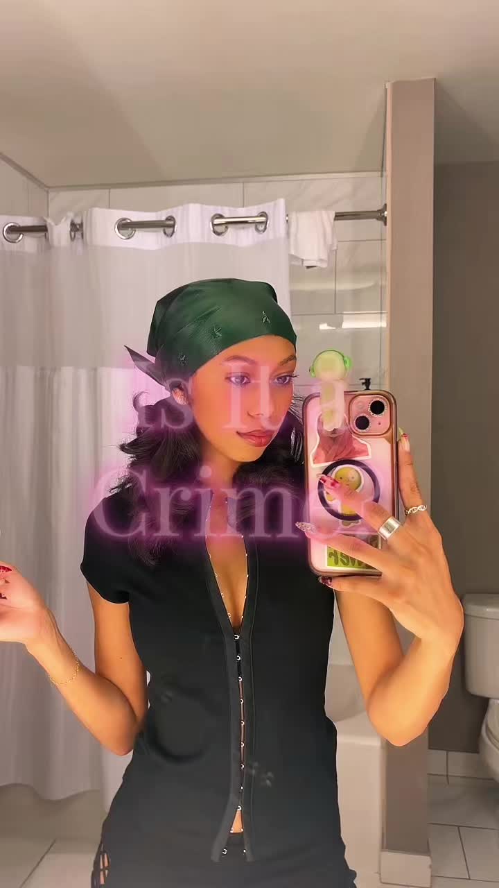 @AYSIA NICOLE