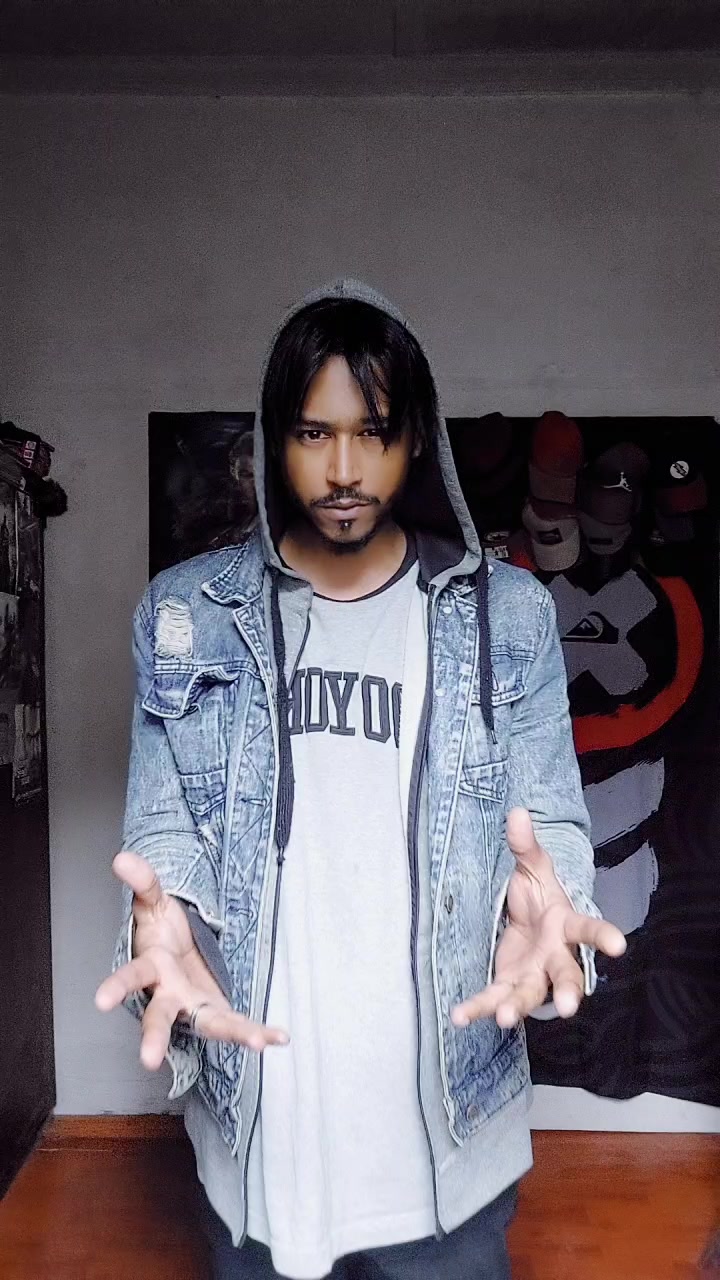 @Anii🌑🐺