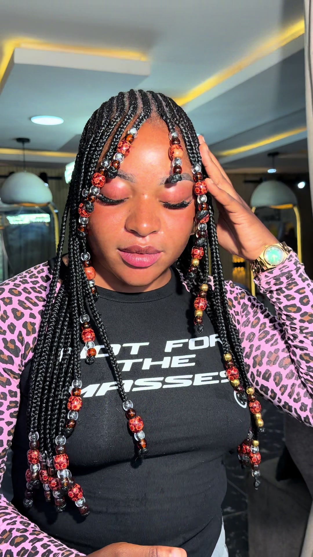 @Ebony hair world
