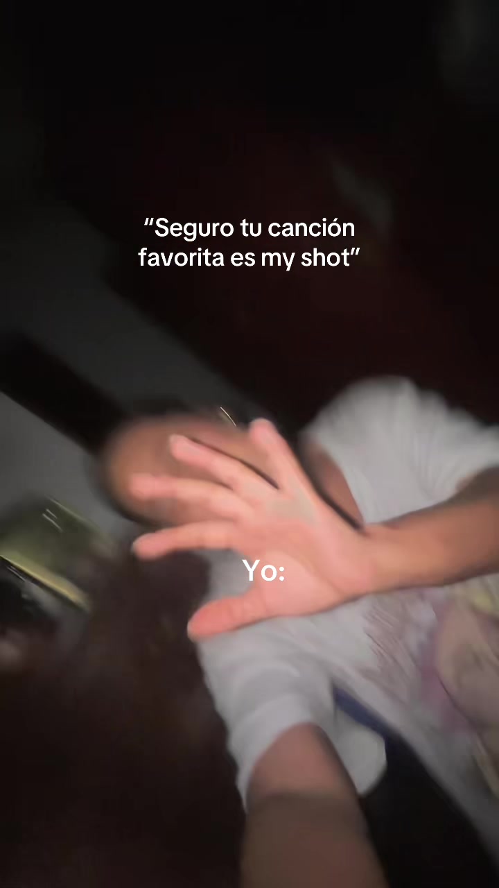 @niallave._