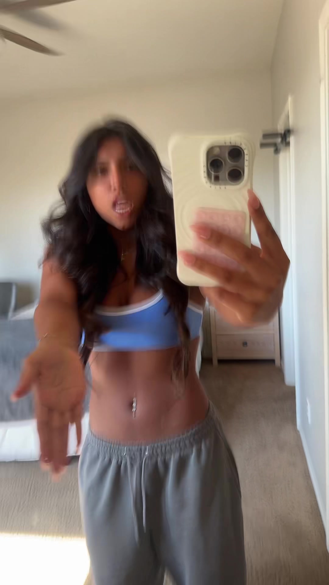 @emiLuzzz