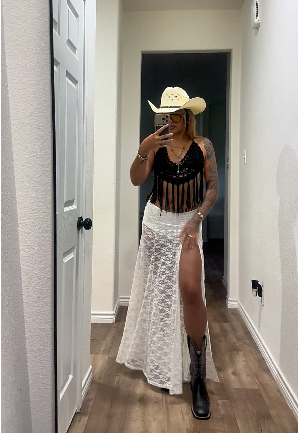 @itslina