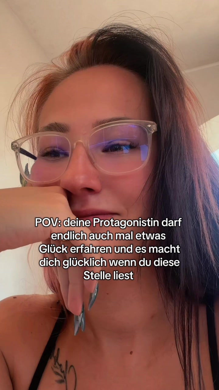 @Emi💥