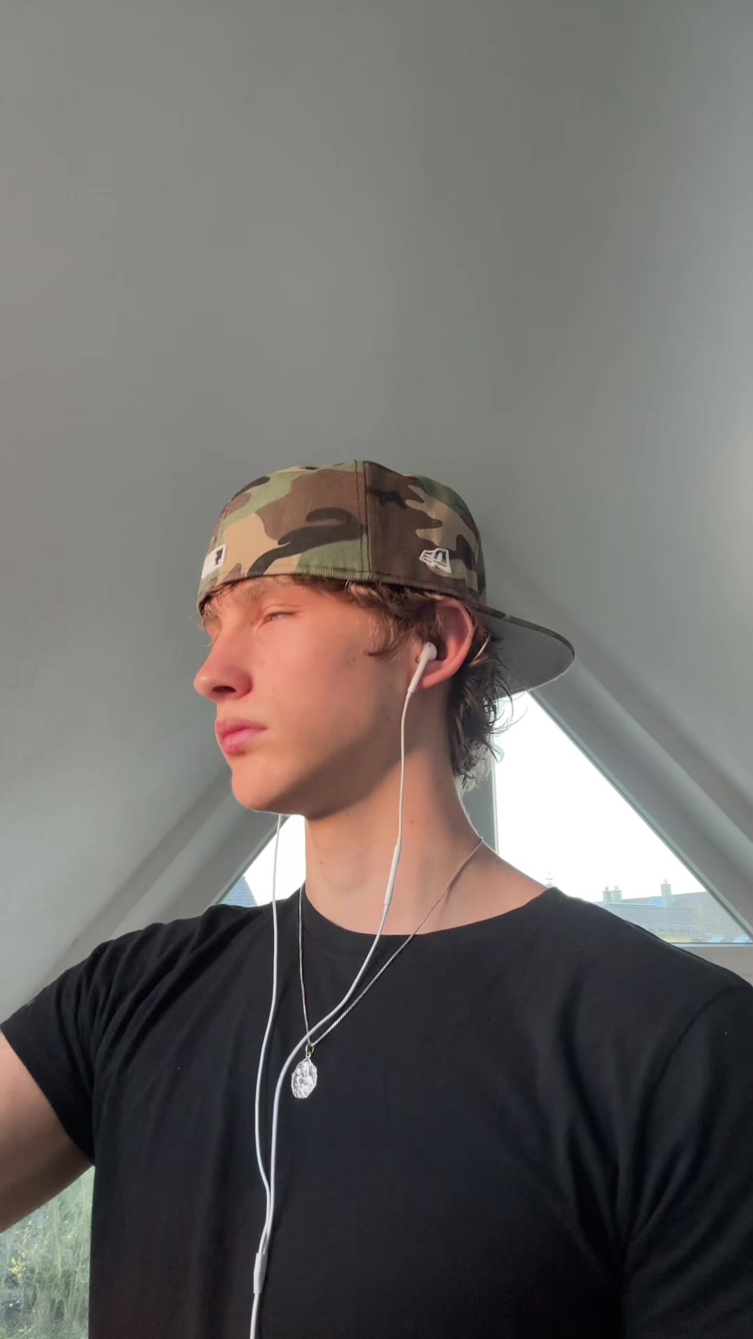 @daniel
