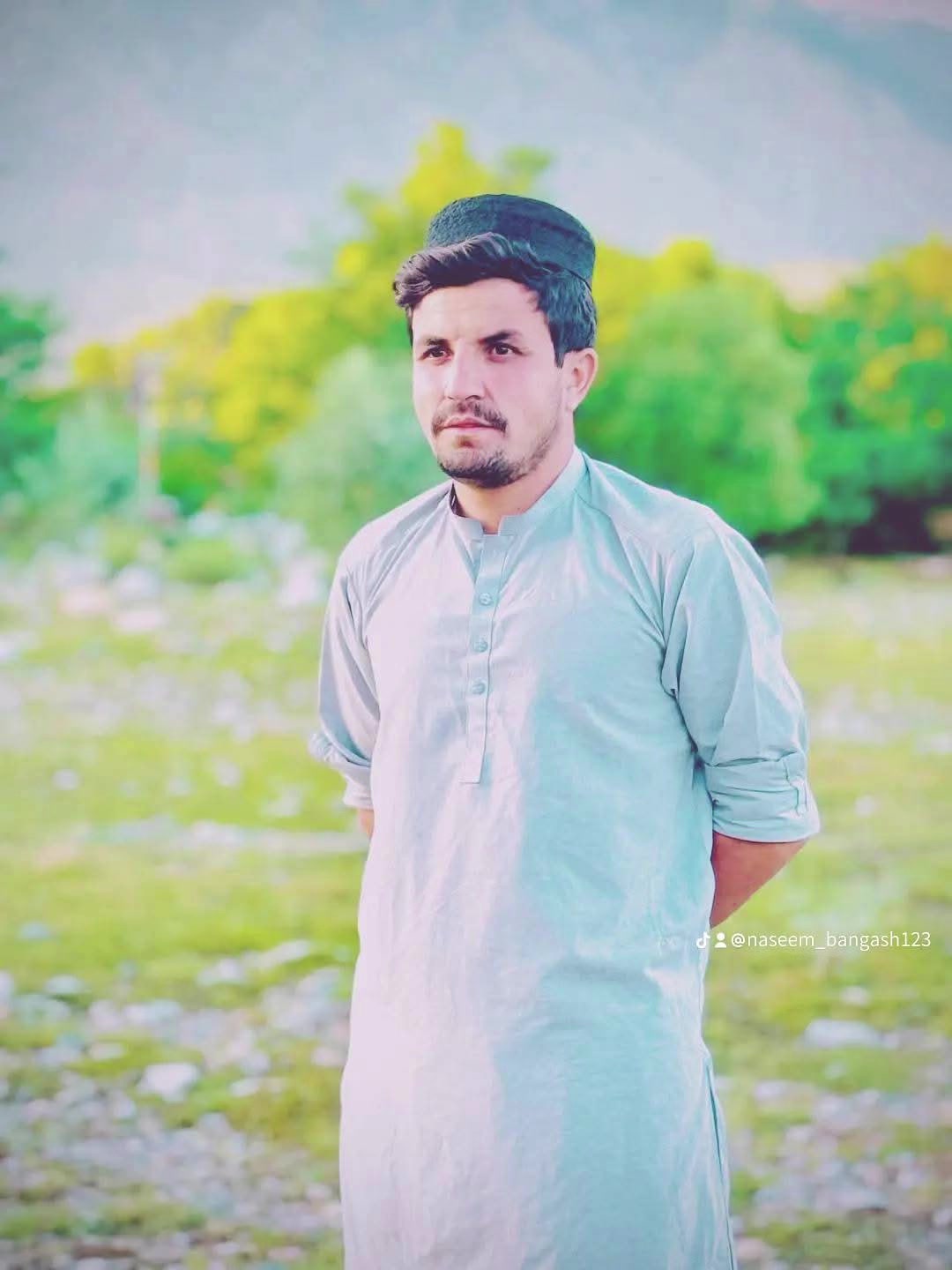 @👑 Naseem Bangash 👑