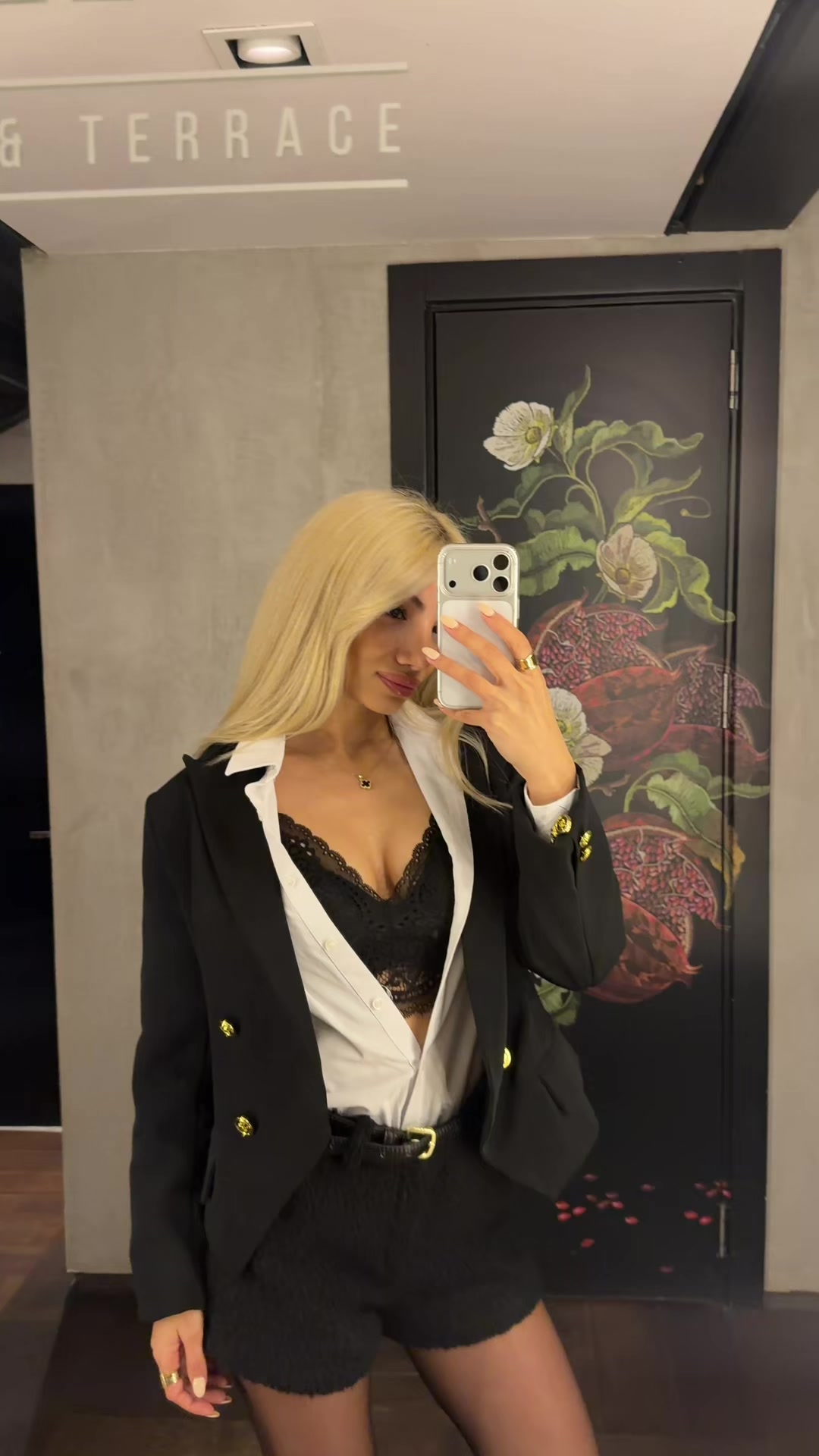 @Bella Sadiki