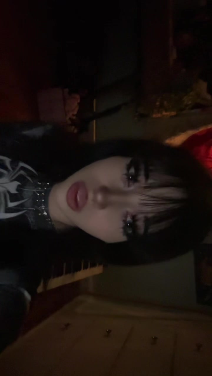 @zilla🦇🍁