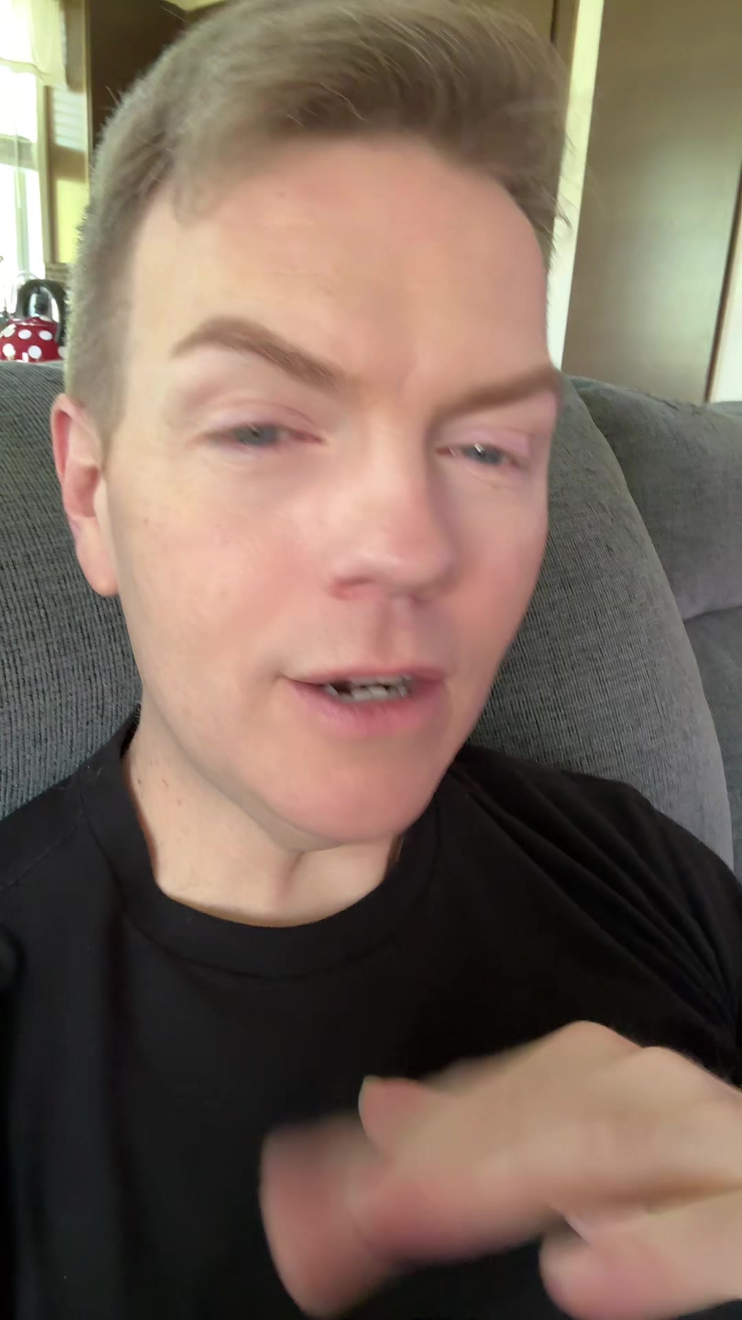 @MakeoverMike