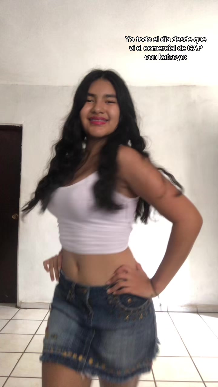 @Mely🍓