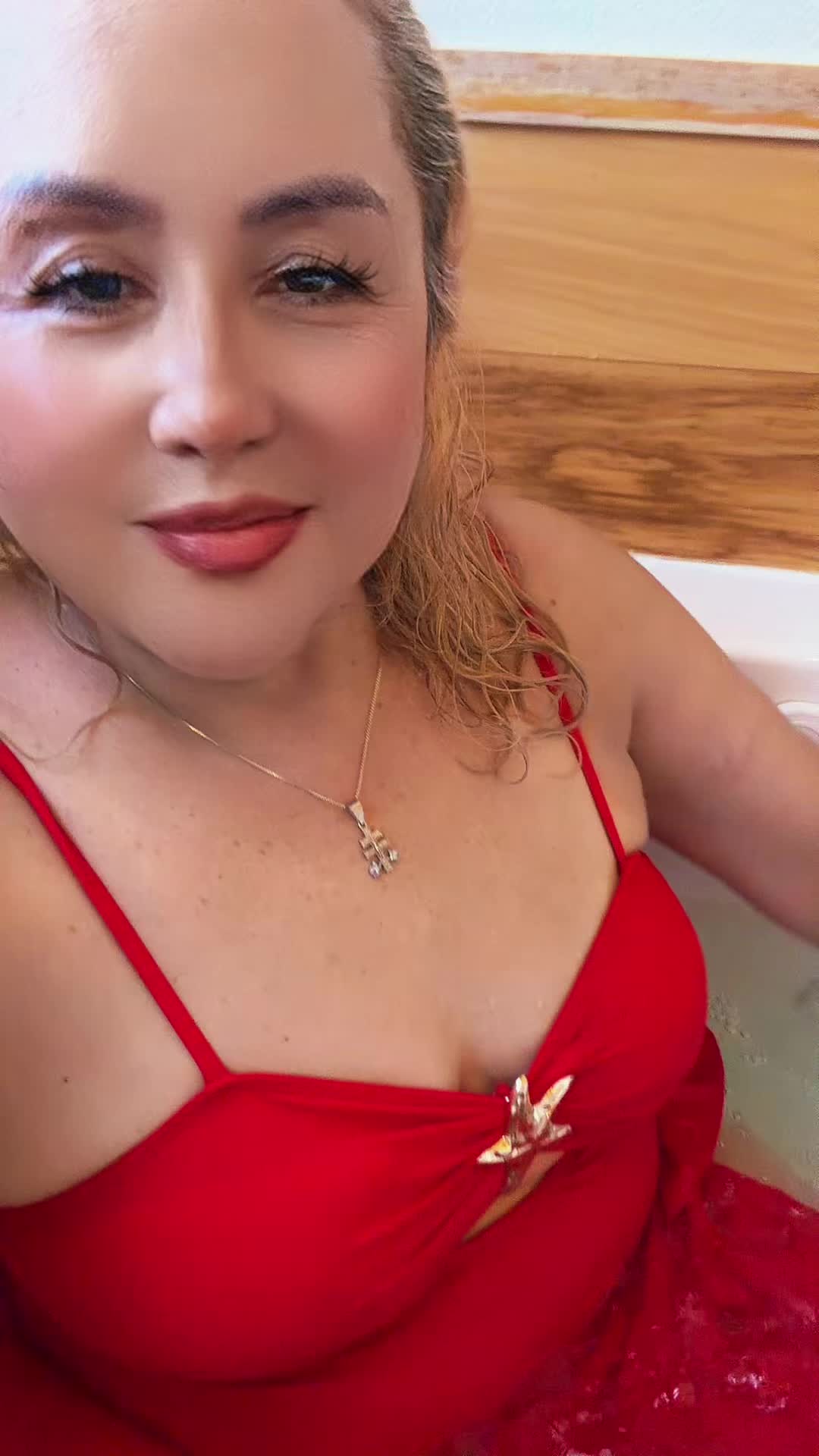 @❤️❤️Rose Esther 🌹💖🥀