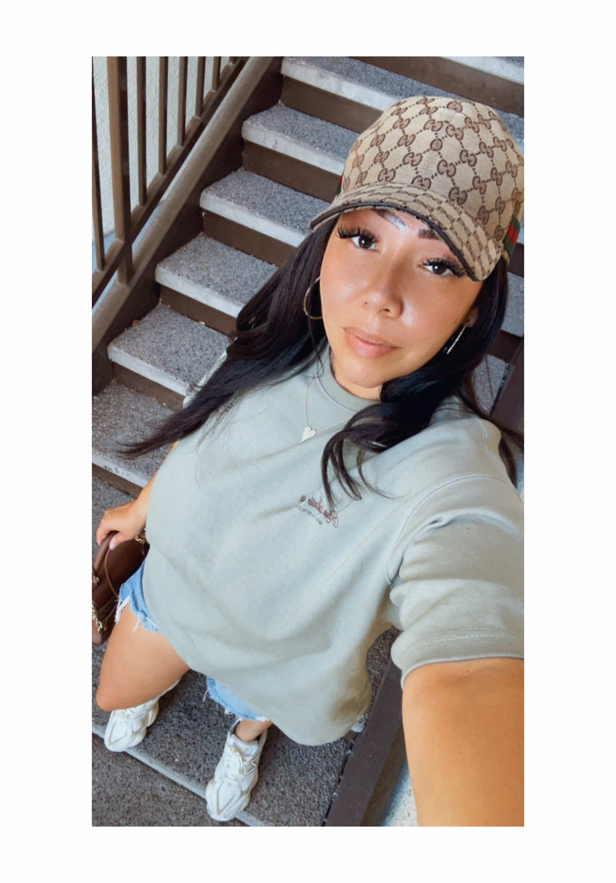 @KrystinaB 🦅🖤
