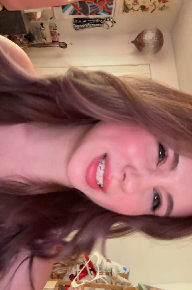 @abby_incognito