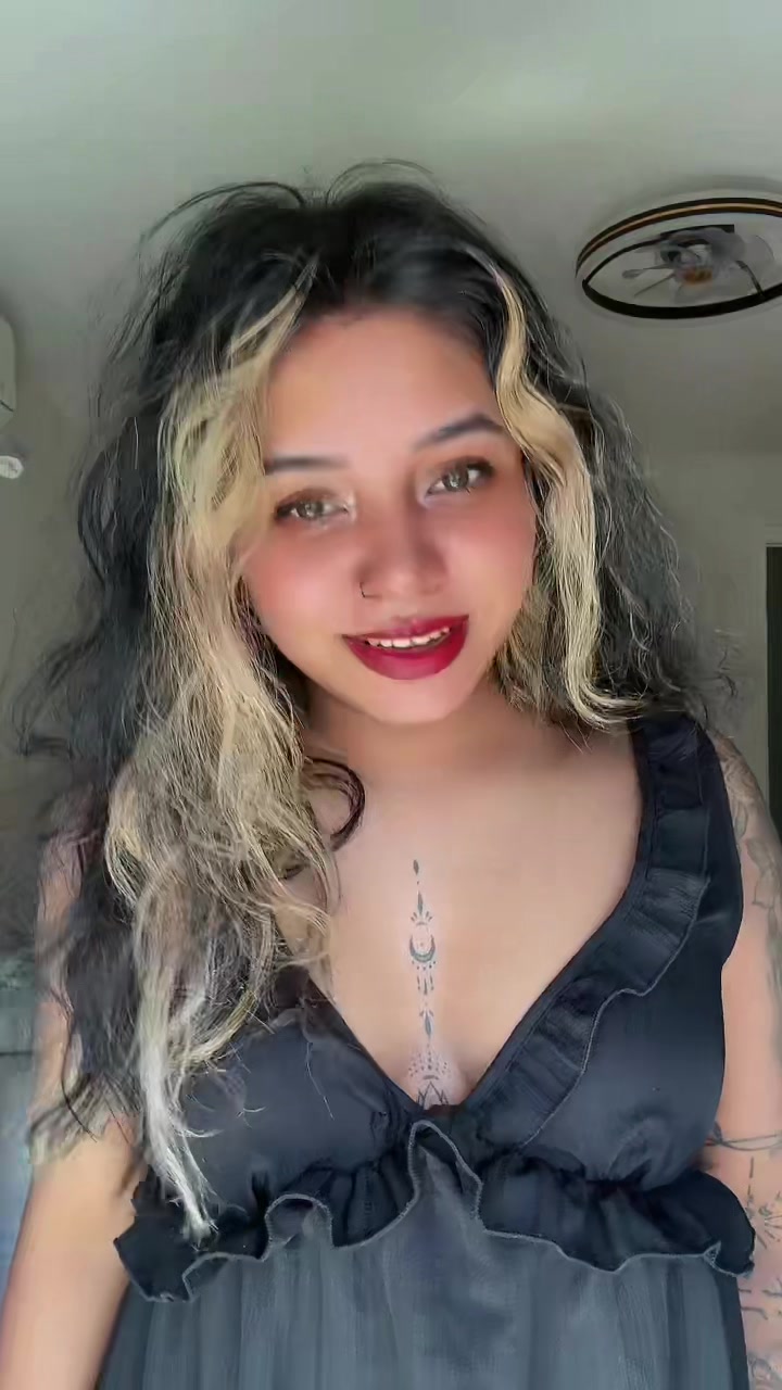 @Sabrina