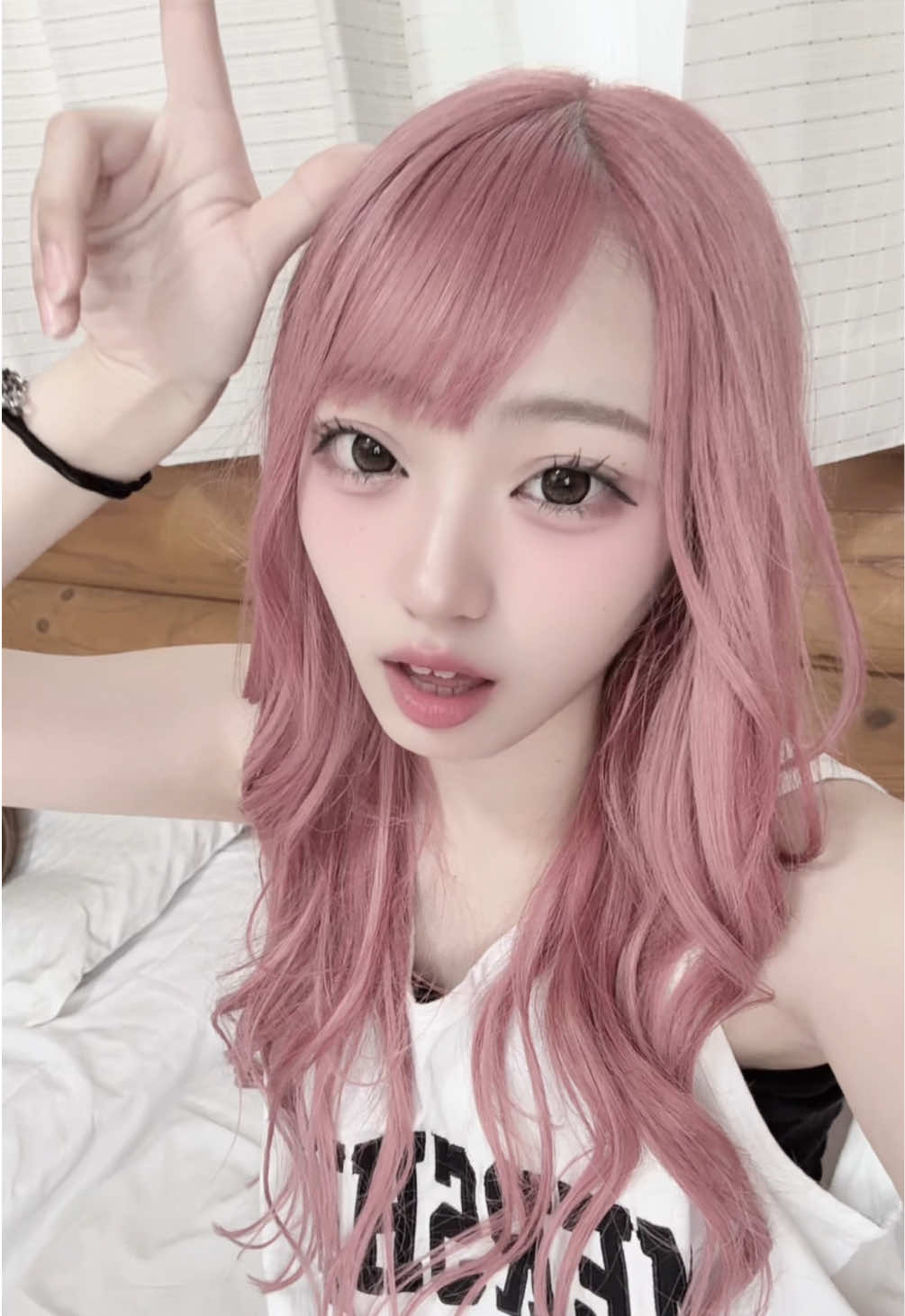 @ねこふぁいぶ