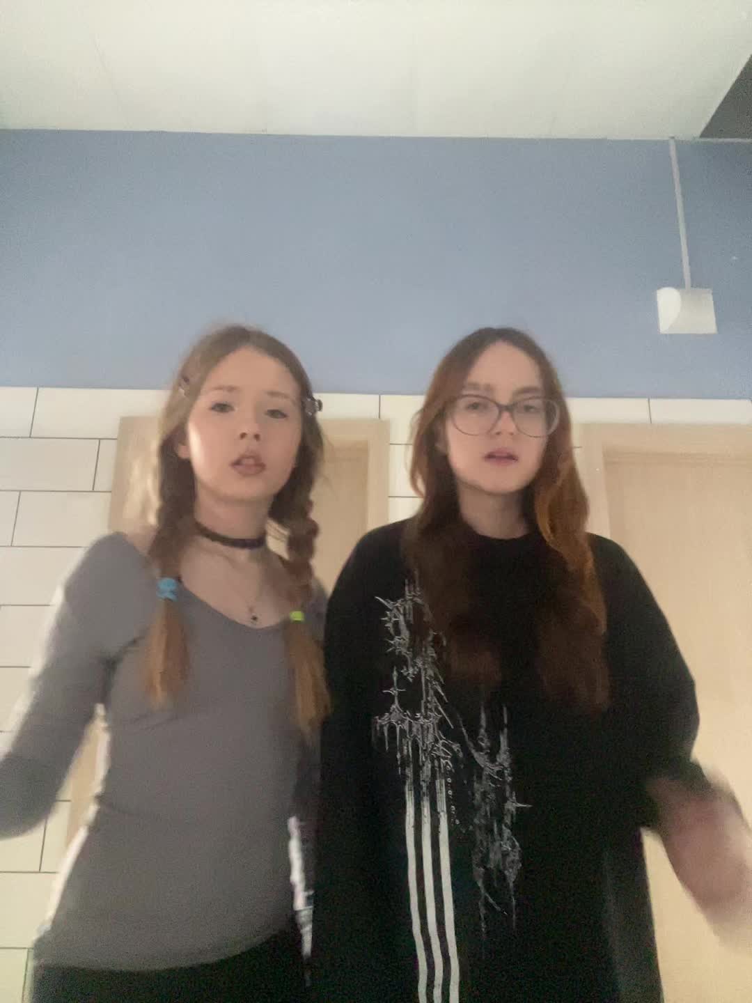 @️