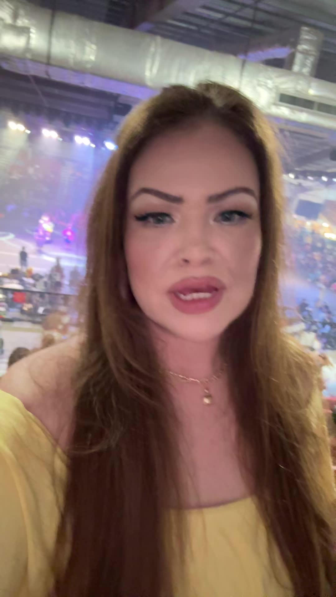 @Desirae Desnomie