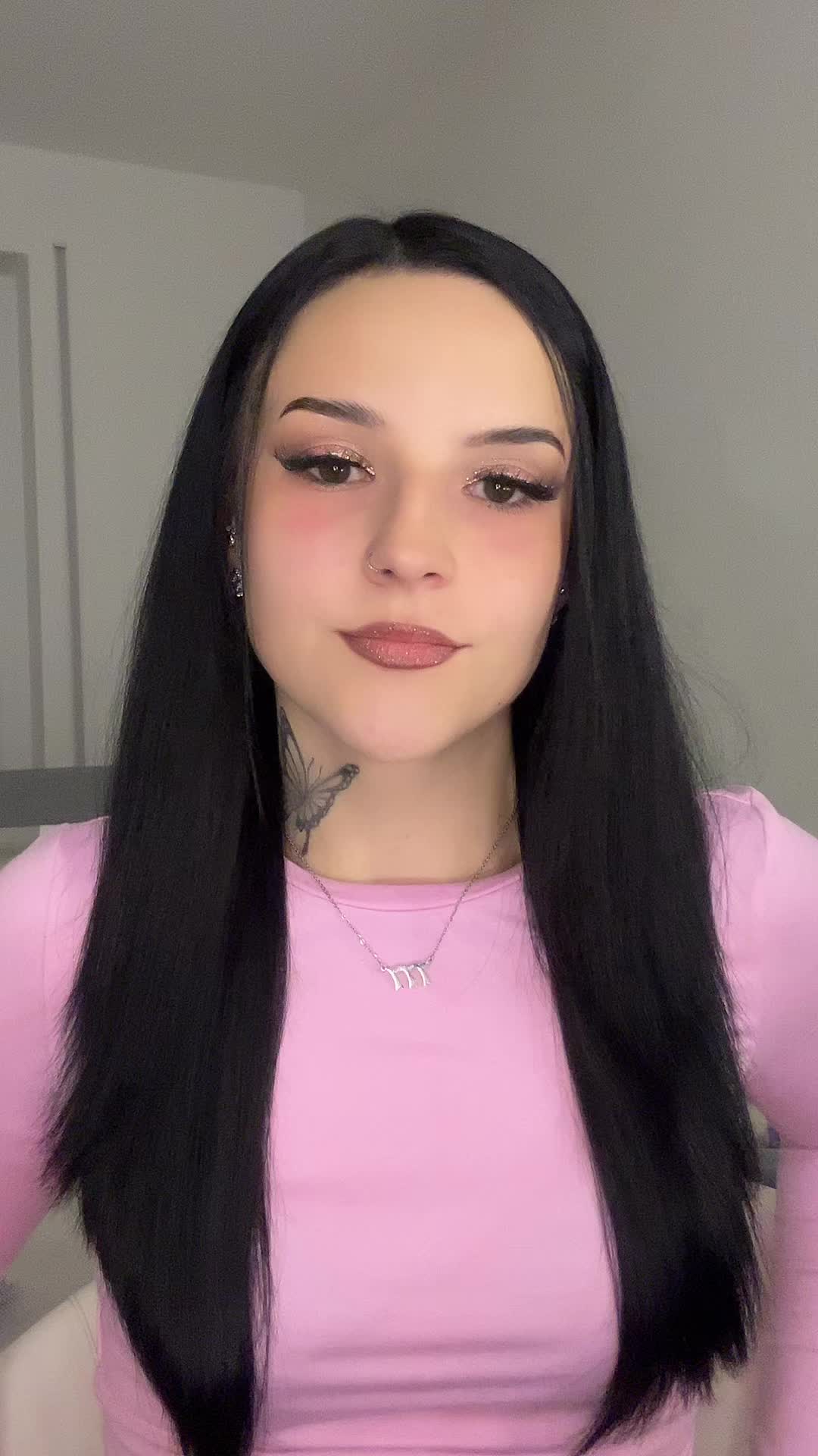 @Vanessa🦋
