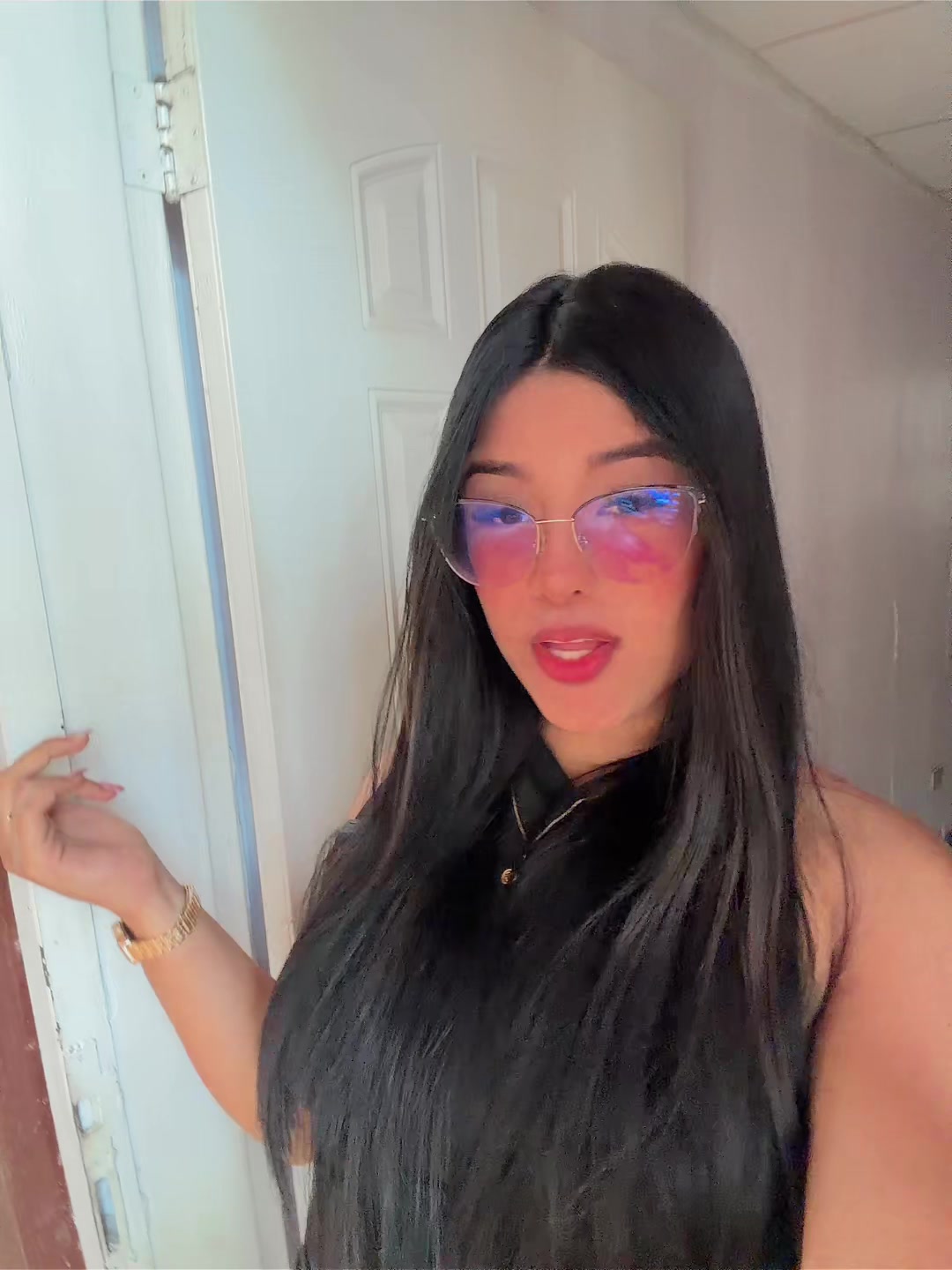 @Isisadarve
