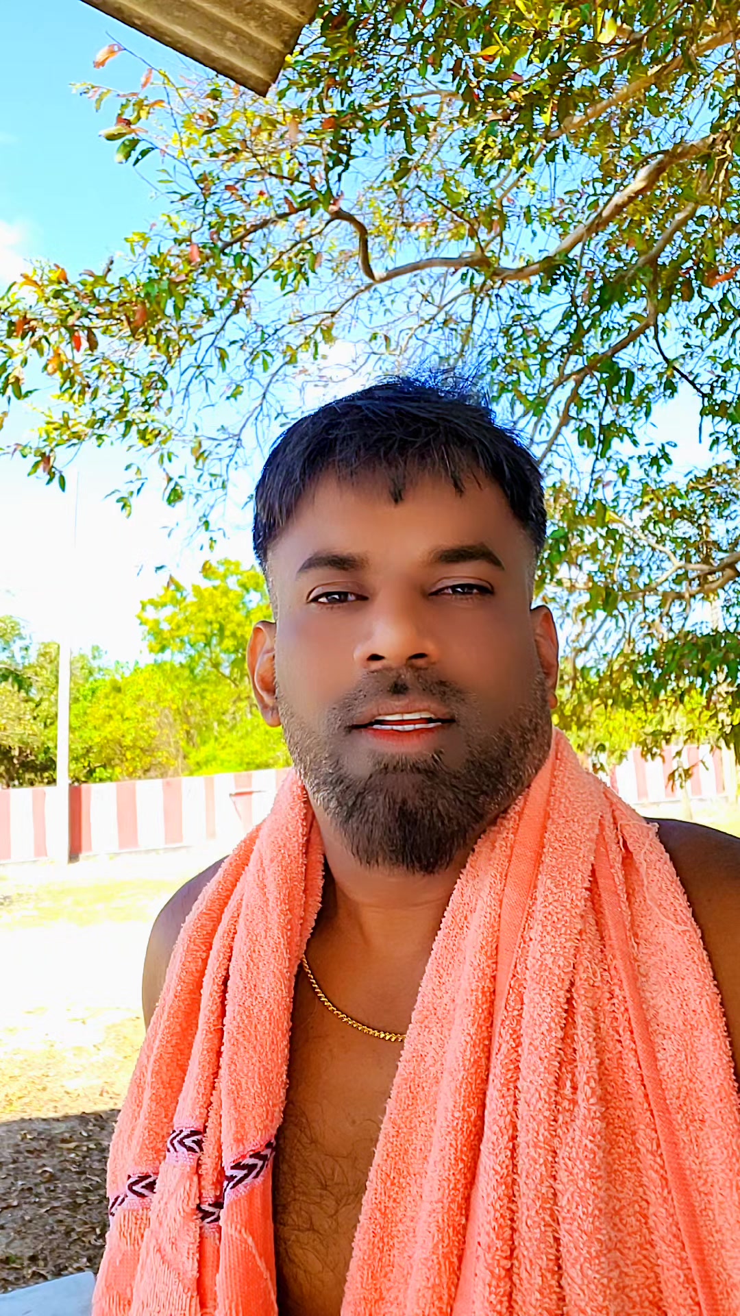 @Navasri