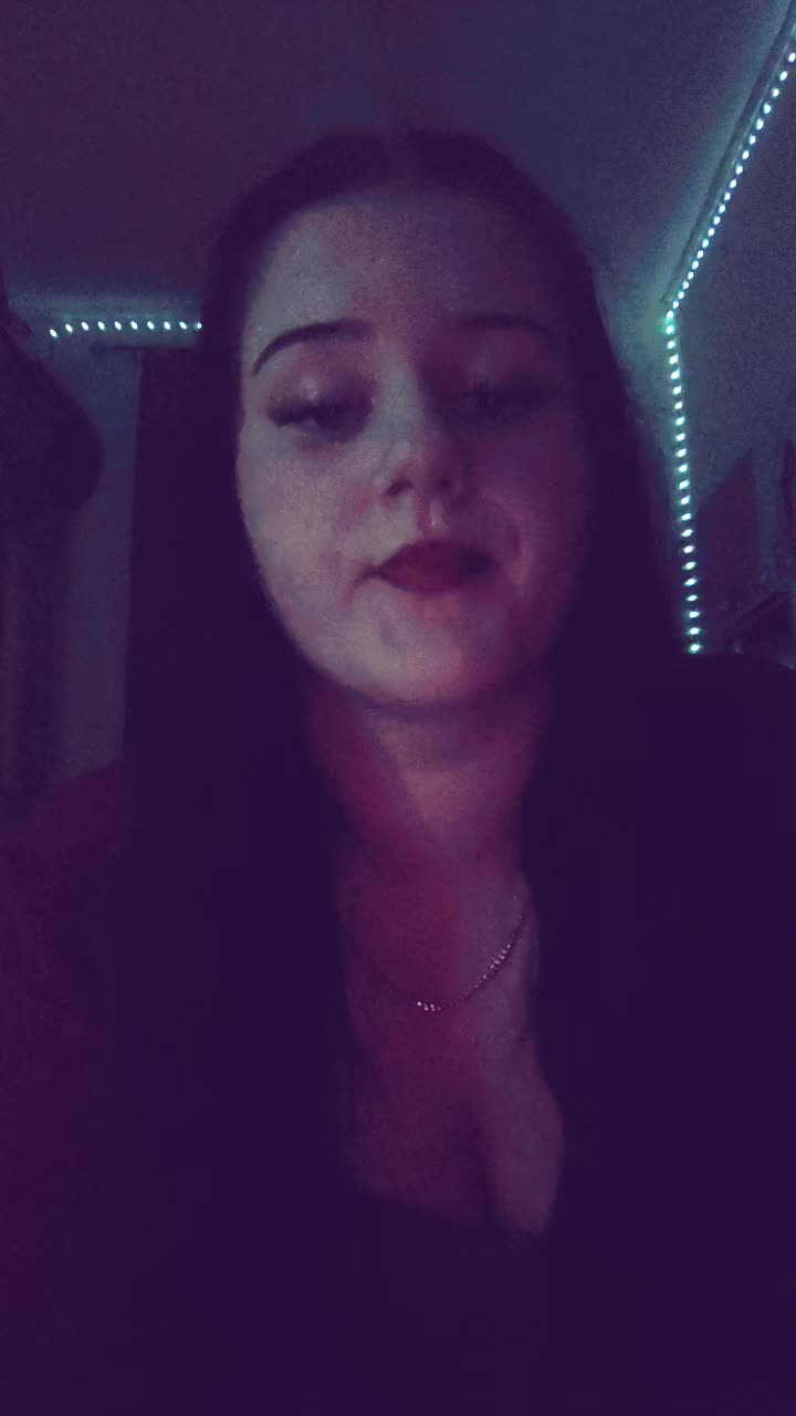 @Julie._.222🇩🇪🦅