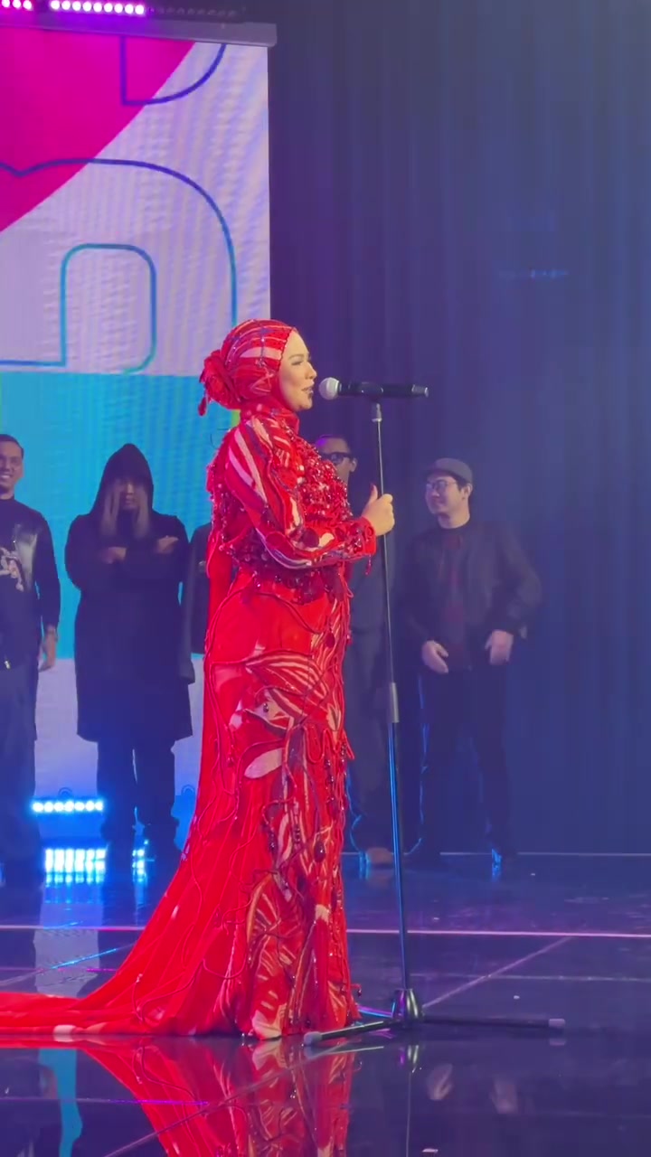 @Aina Abdul Vocals