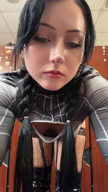 @hi_im_cyn_canisitwithyou