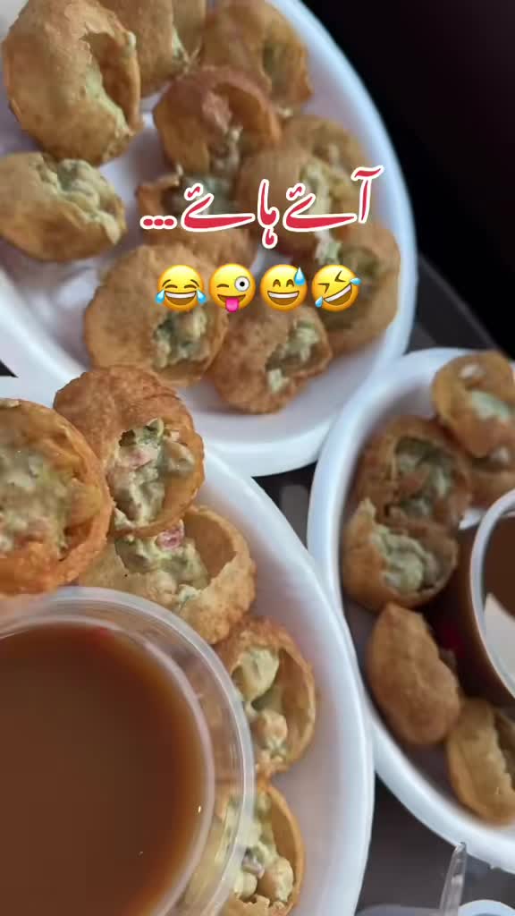 @Mehreen_Ahmed