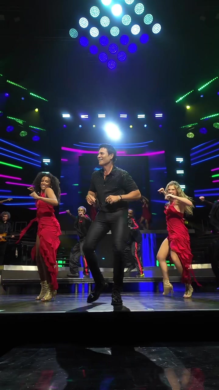 @Chayanne