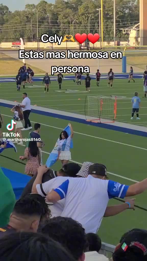 @SOL R VELIZ