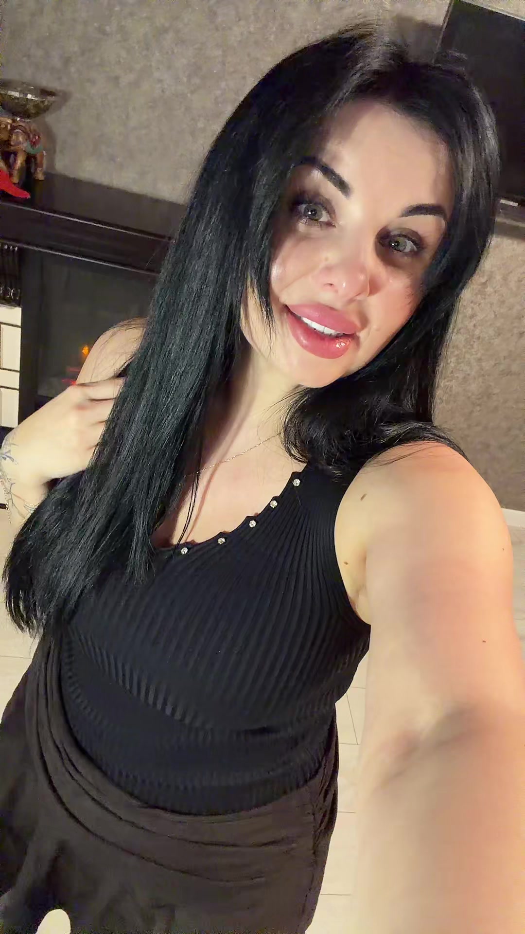 @𝓝𝓪𝓽𝓪𝓵𝓲 🖤