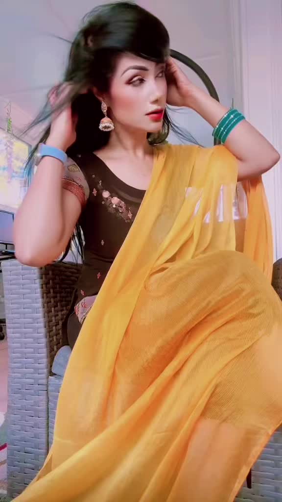 @Zoya the YouTube queen 👸✅1