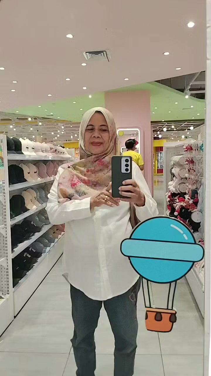 @Yusdina