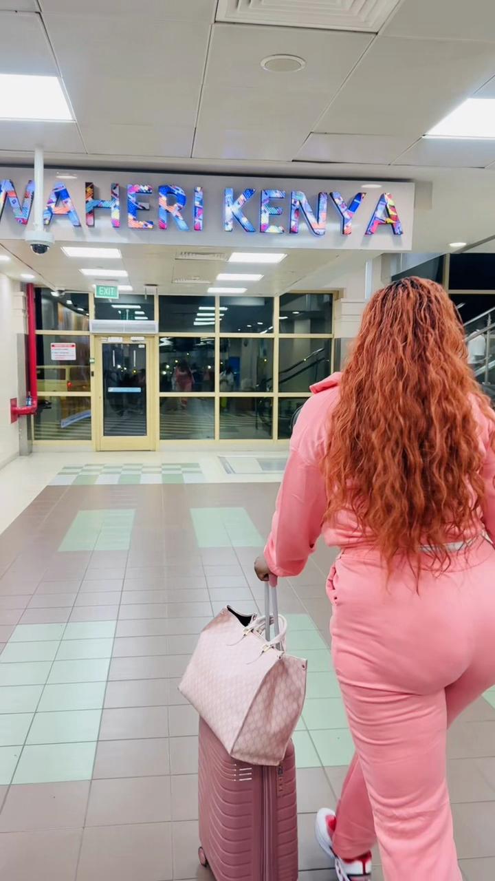 @Neyomi🫦