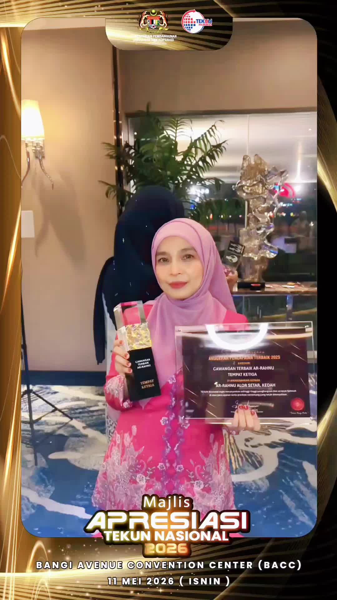@Farah Marlieyana 🍉