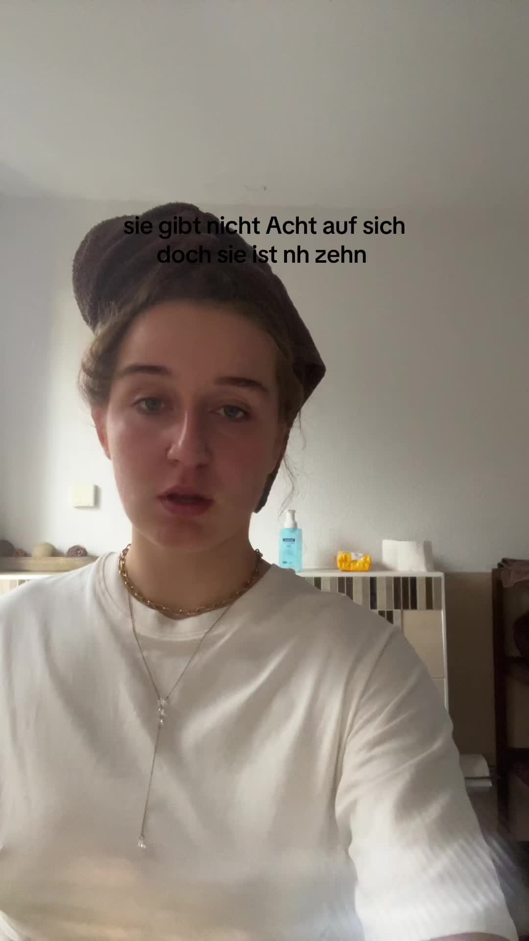 @lucymoee