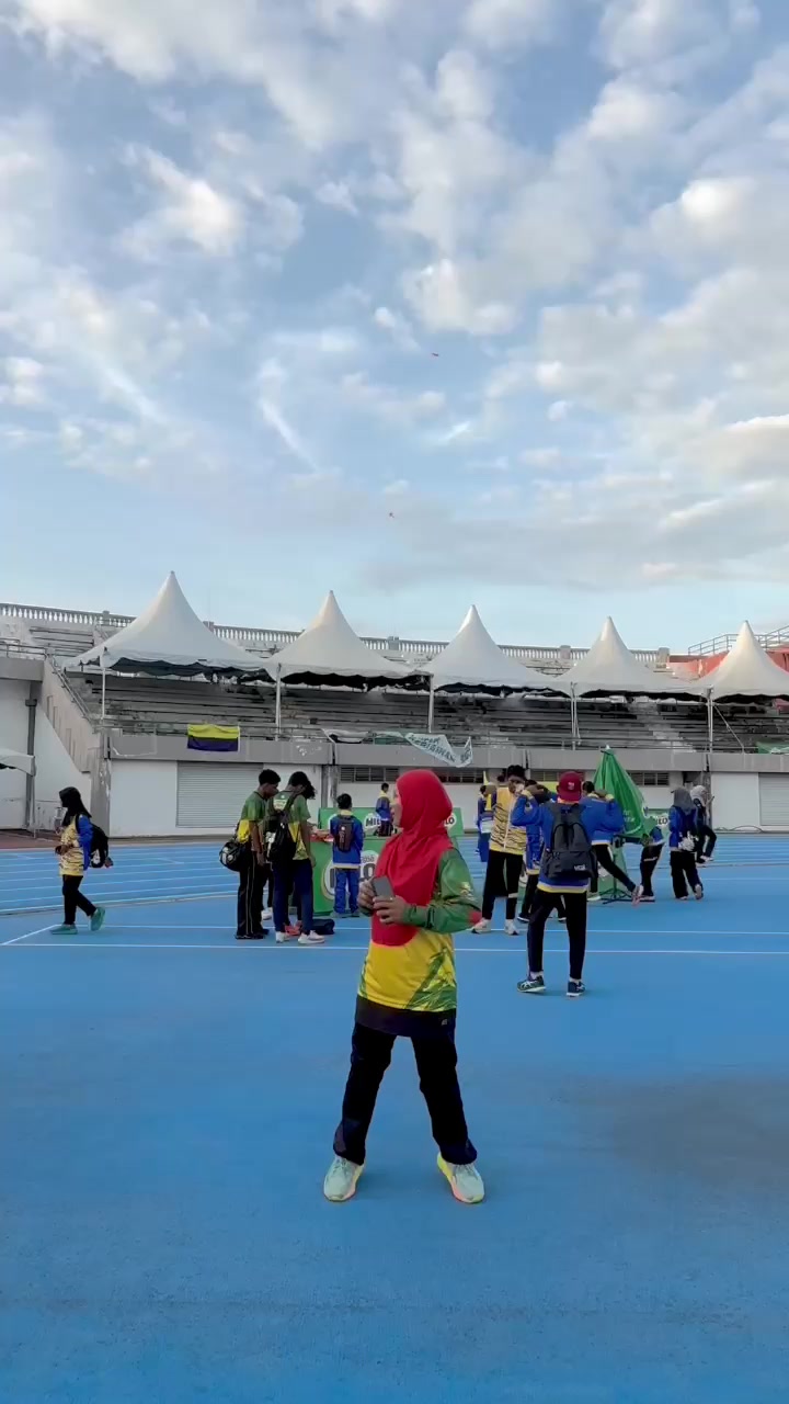 @Nadia Nabila