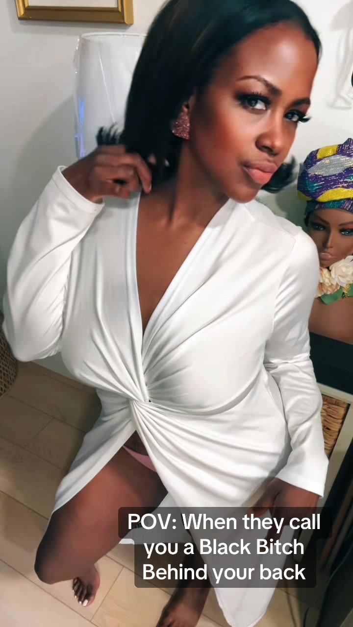 @johnniemariemonroe