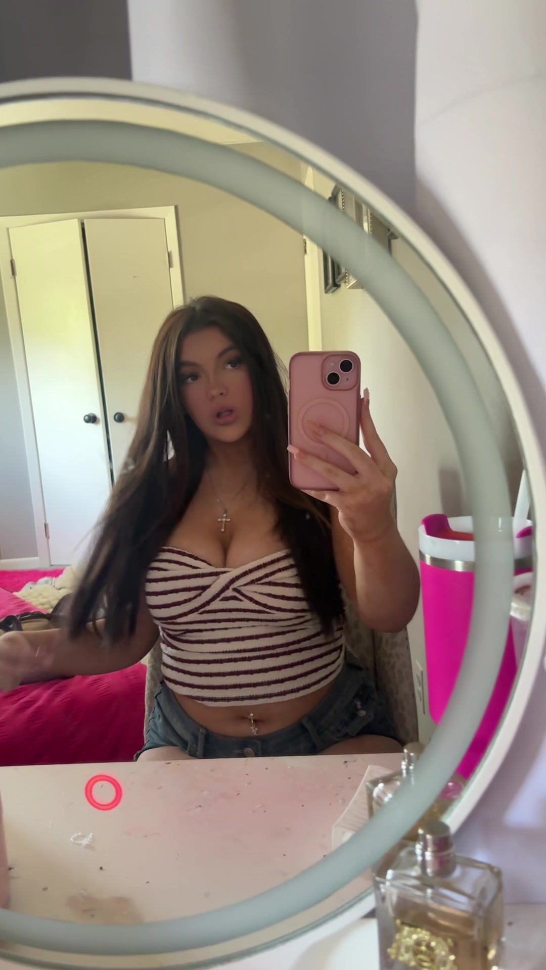 @💫