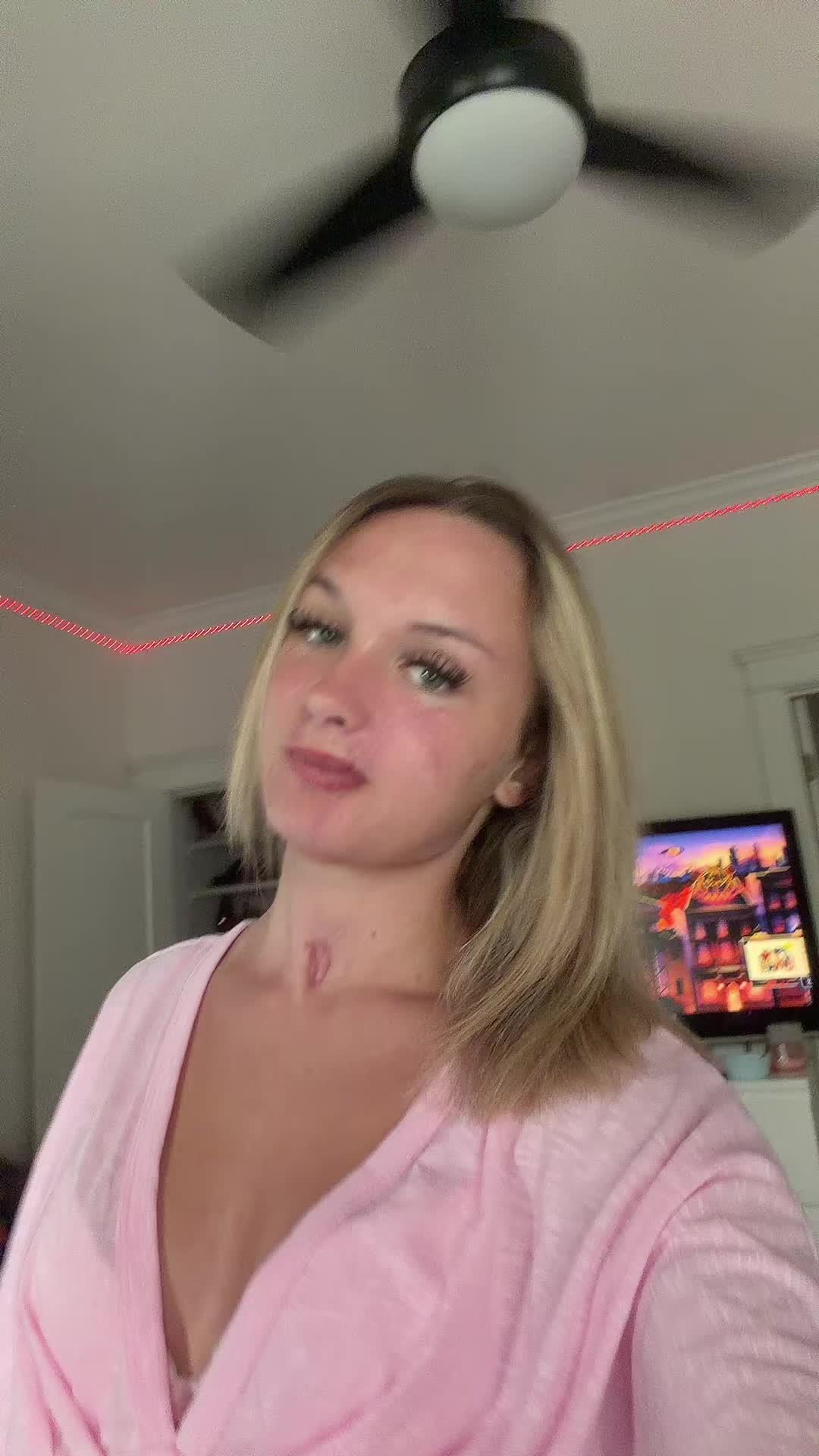 @___