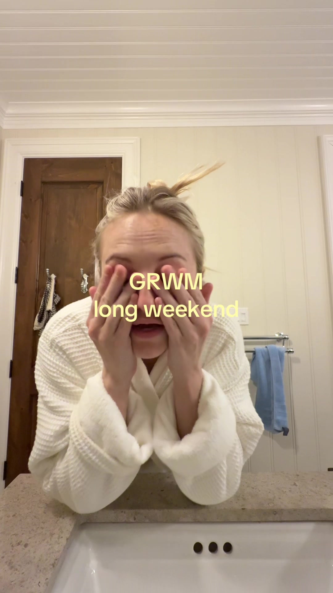 @dumbblondediary