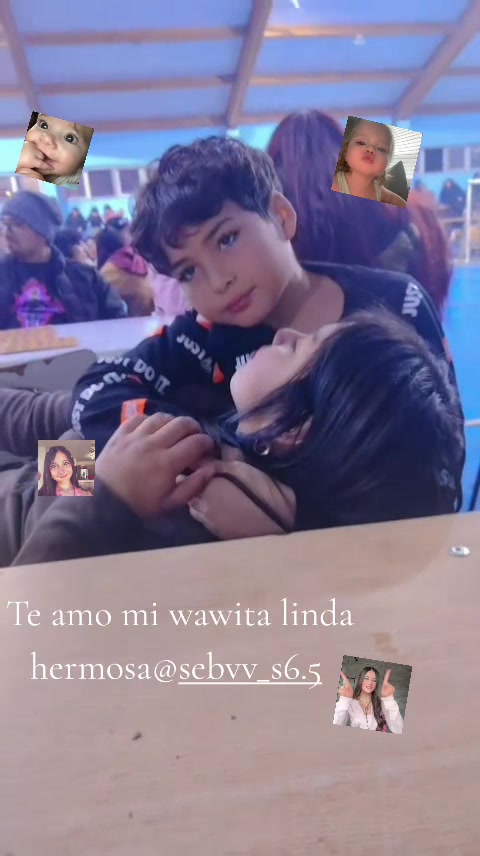 @𝓐𝓷𝓽𝓸𝓷𝓮𝓵𝓵𝓪🖤🍀