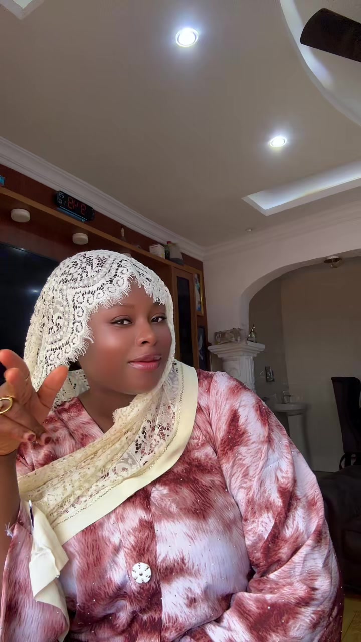 @qweendiya123