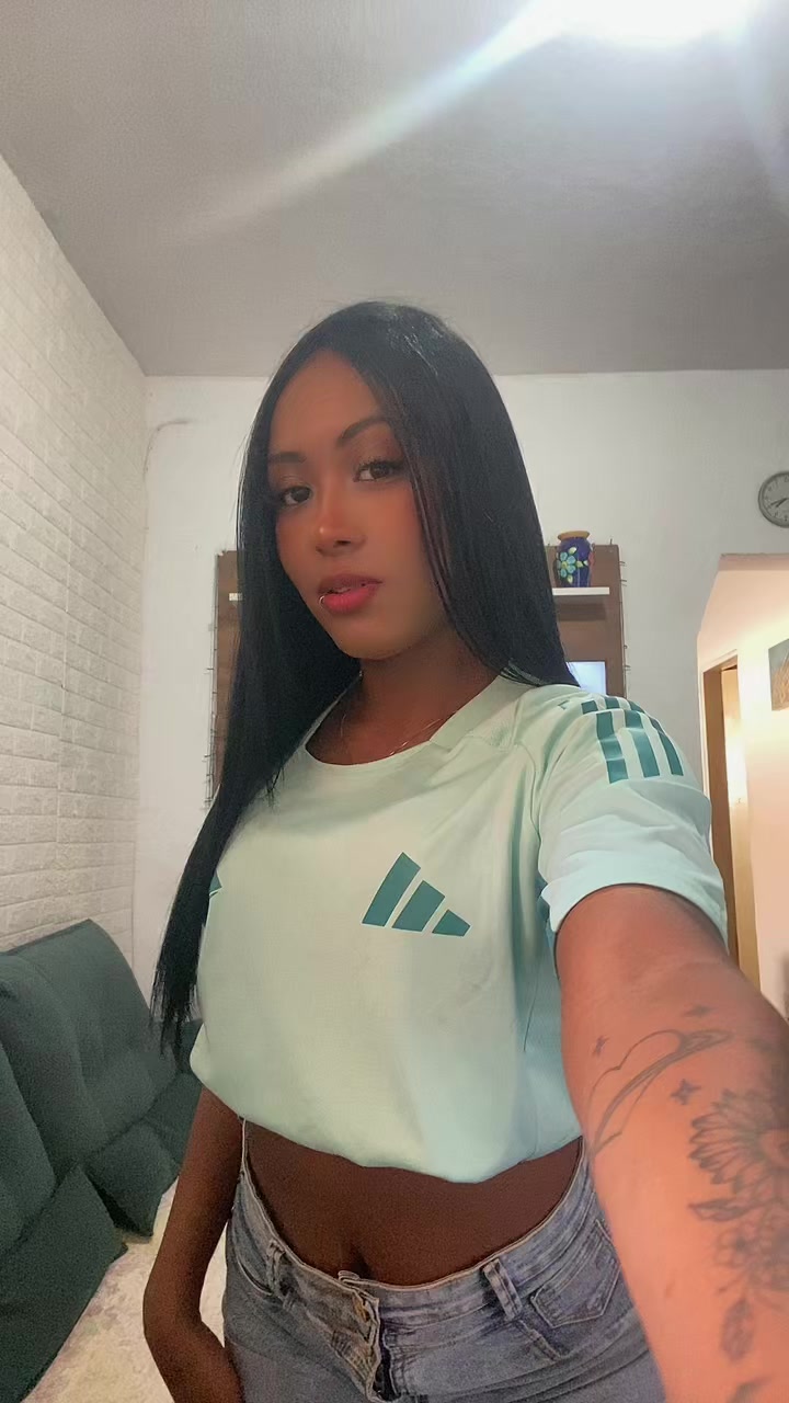 @A 🦋