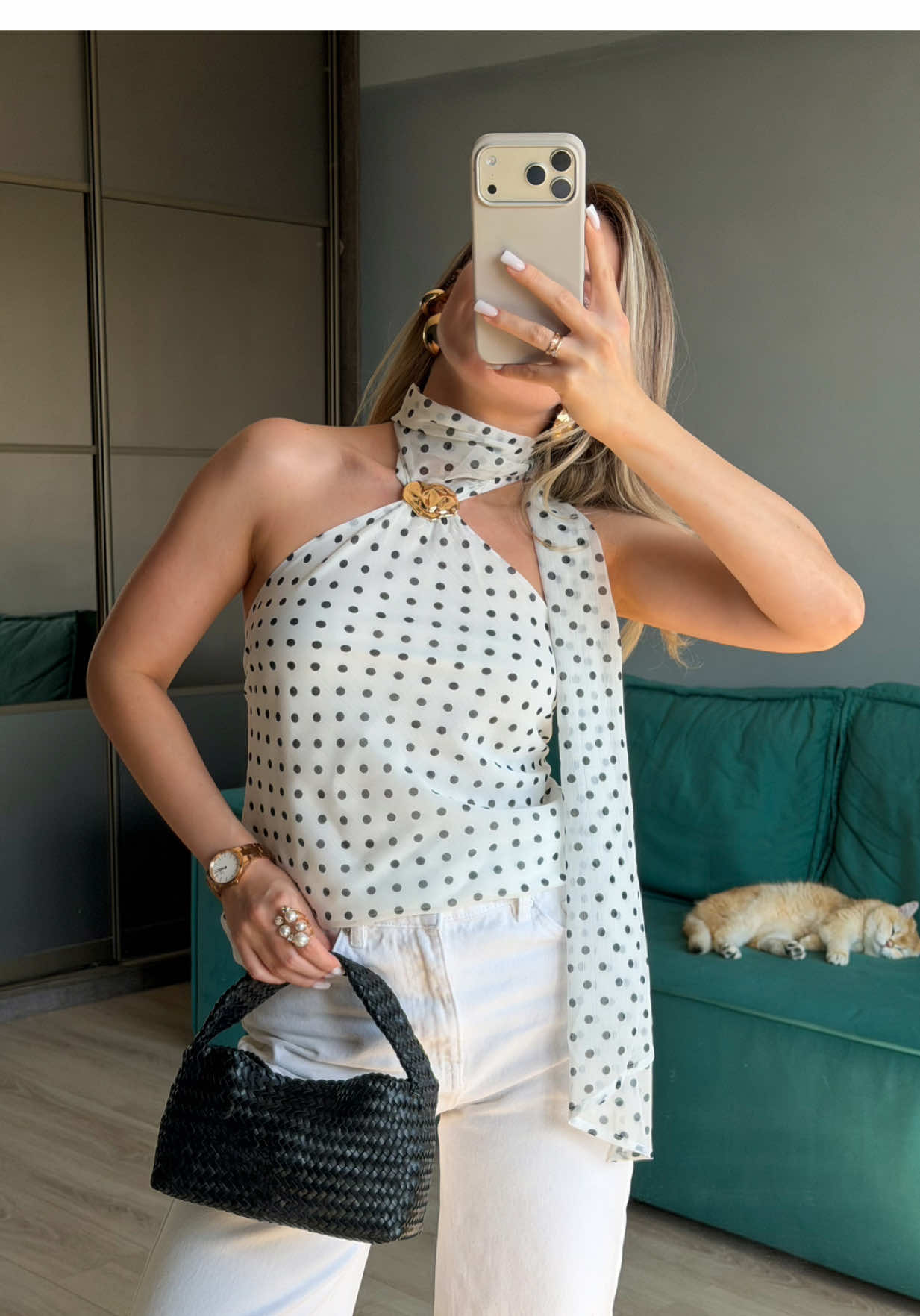 @Карина_Бобкова