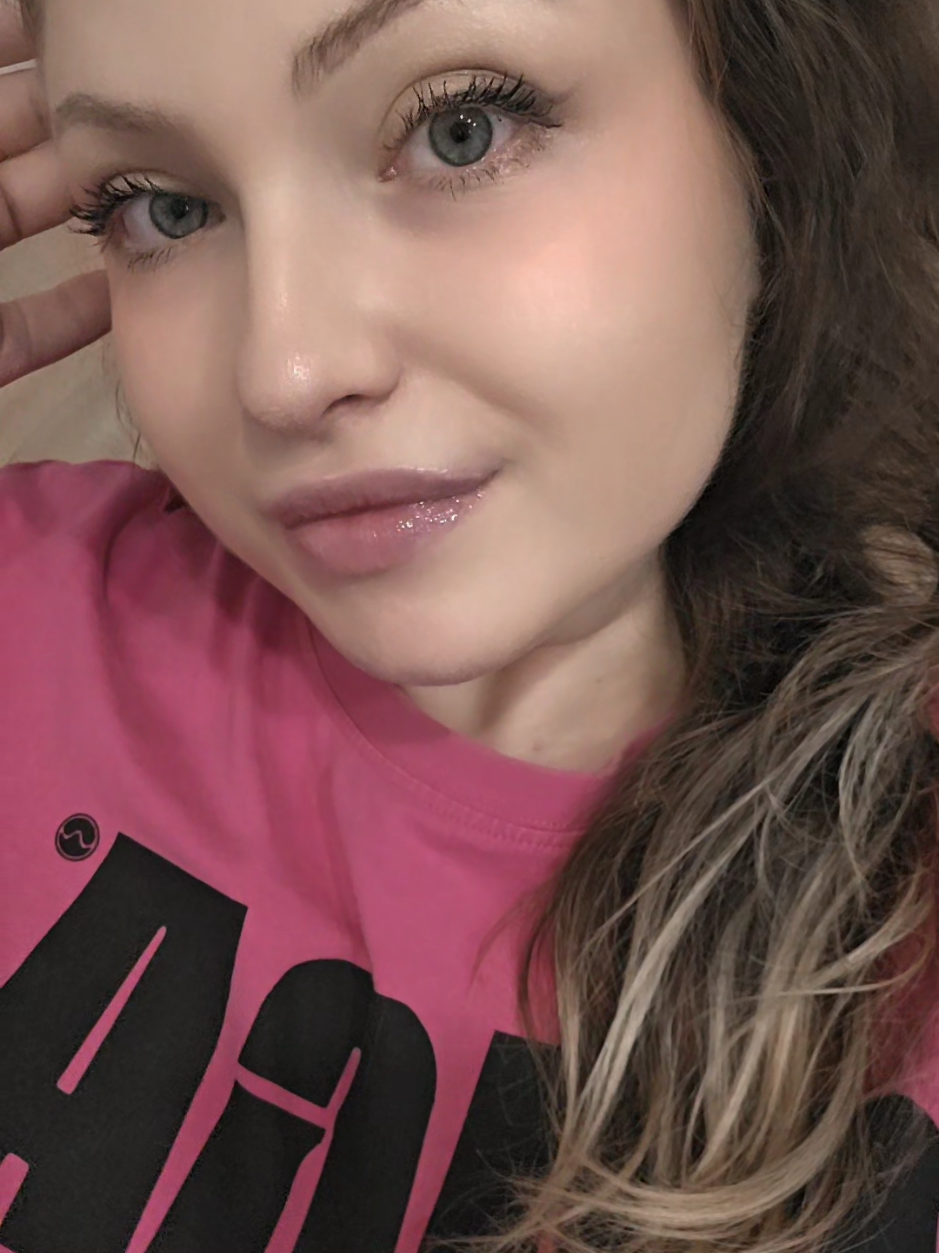 @Monika Mikoo💋