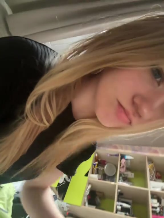 @мари